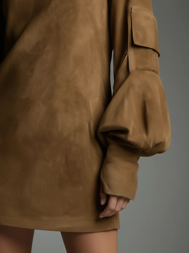 Bibiane | Mini Jurk Oversized in Suède met Hoge Hals